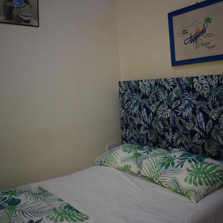 Tropical Breeze Vacation Home And Apartments Gros Islet Zewnętrze zdjęcie
