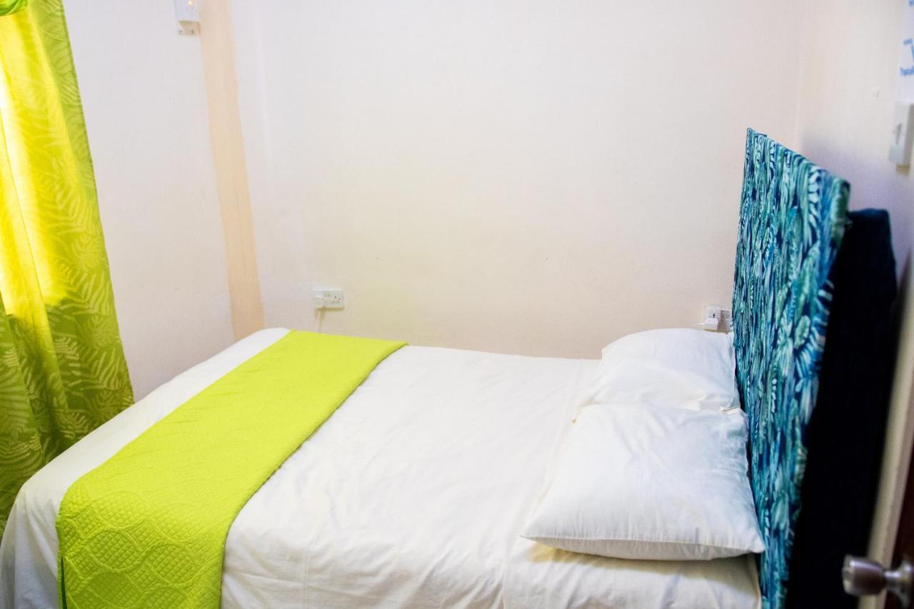 Tropical Breeze Vacation Home And Apartments Gros Islet Zewnętrze zdjęcie