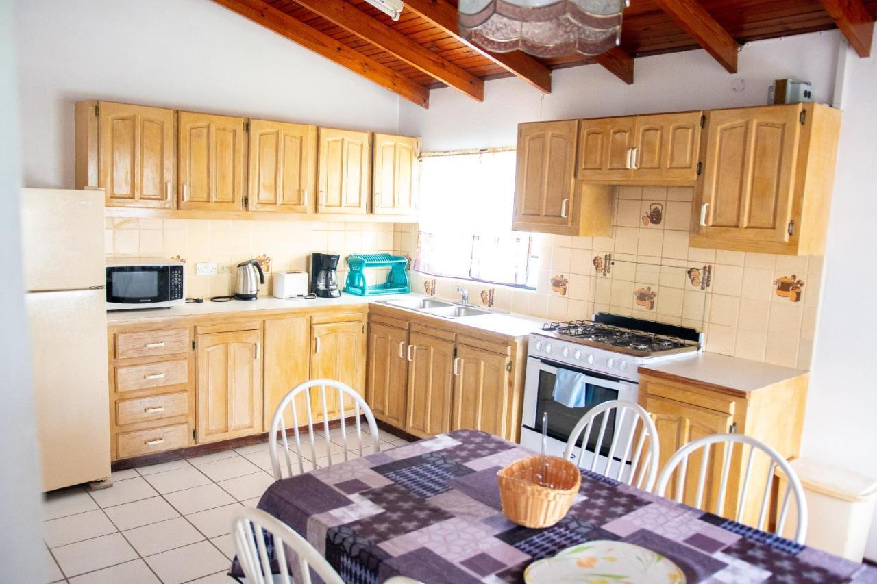 Tropical Breeze Vacation Home And Apartments Gros Islet Zewnętrze zdjęcie