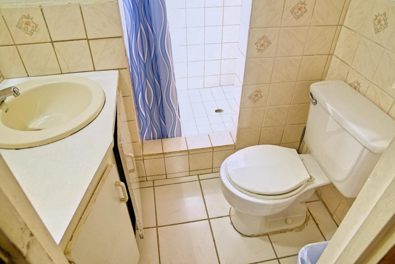 Tropical Breeze Vacation Home And Apartments Gros Islet Zewnętrze zdjęcie