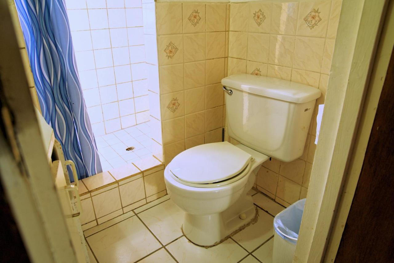 Tropical Breeze Vacation Home And Apartments Gros Islet Zewnętrze zdjęcie