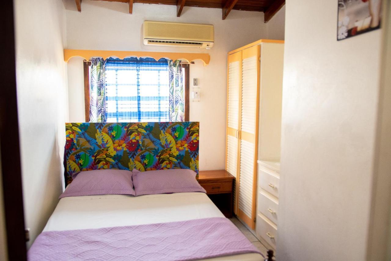 Tropical Breeze Vacation Home And Apartments Gros Islet Zewnętrze zdjęcie