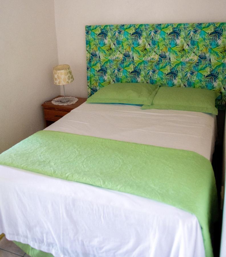 Tropical Breeze Vacation Home And Apartments Gros Islet Zewnętrze zdjęcie